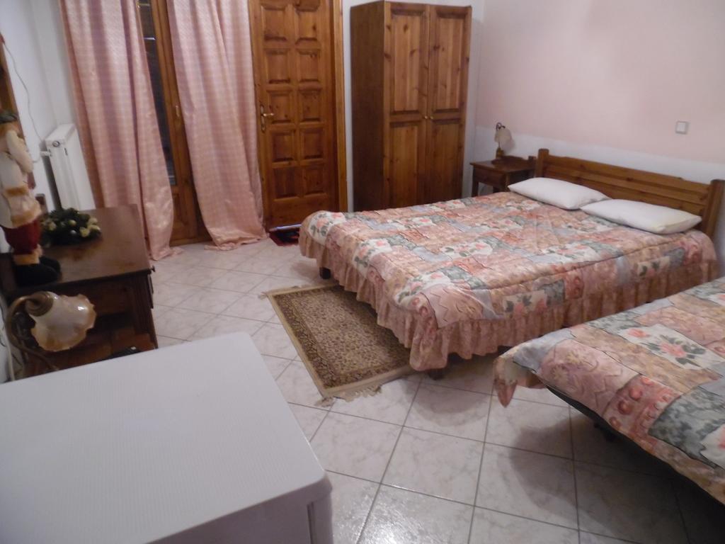 Elatos Rooms Mikrón Khoríon Quarto foto
